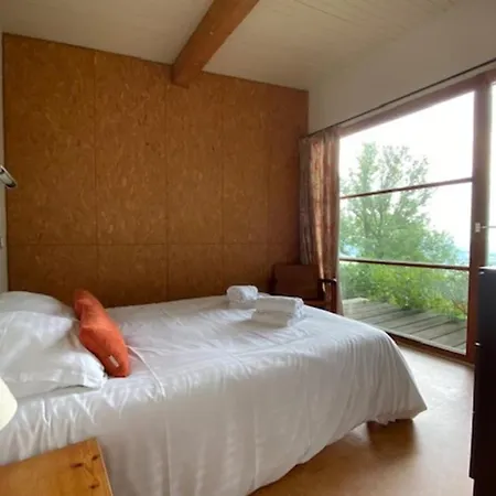 Spacious Holiday Home Near Cabourg * Cricqueville-en-Auge